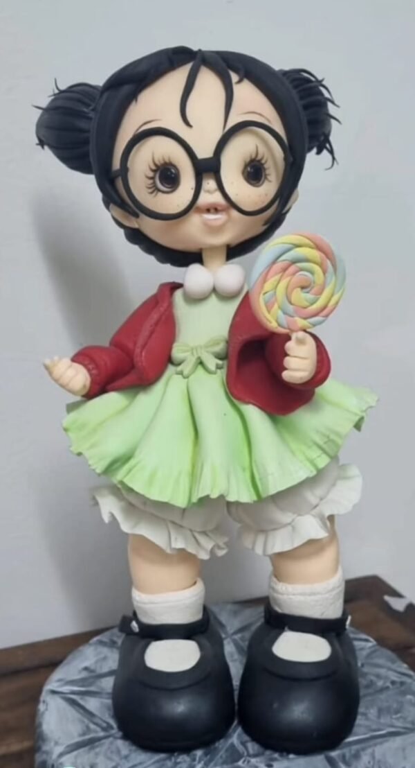 FIGURAS DE PORCELANA A PEDIDO