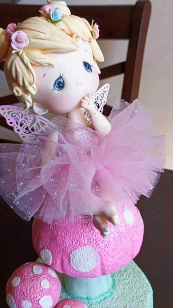 FIGURAS DE PORCELANA A PEDIDO