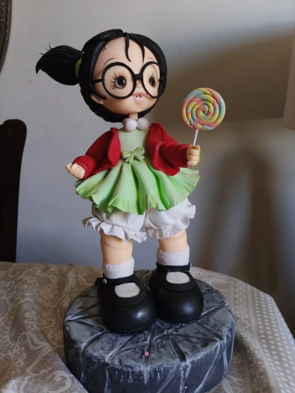 FIGURAS DE PORCELANA A PEDIDO